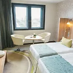 Mercure Centre De Congres Hotel 4*