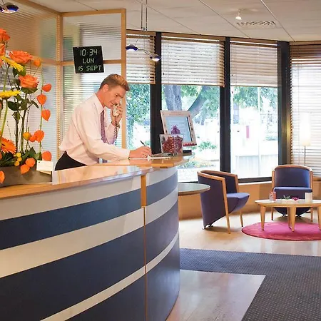 Mercure Centre De Congres Hotel 4*
