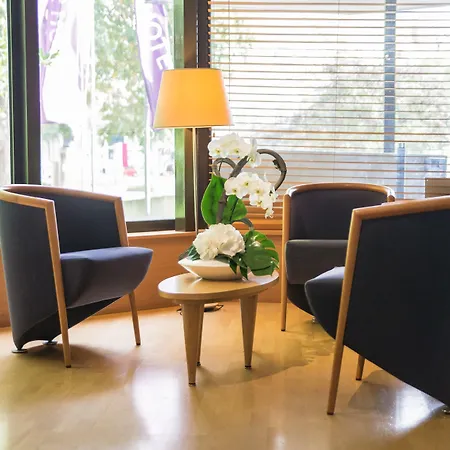 酒店 Mercure Centre De Congres 昂热