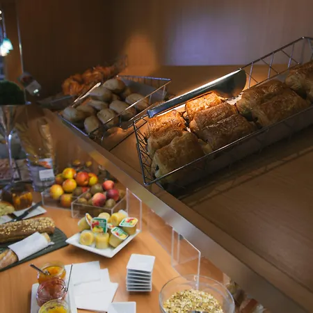 Mercure Centre De Congres 酒店 4*
