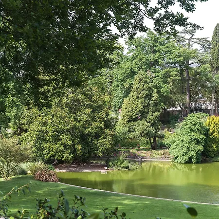 Mercure Centre De Congres 4*