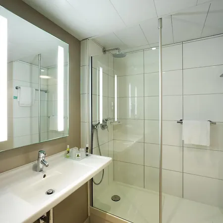 Mercure Centre De Congres فندق 4*