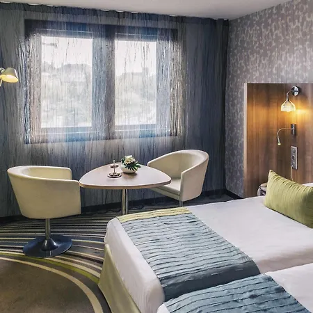 Hotel Mercure Centre De Congres 4*