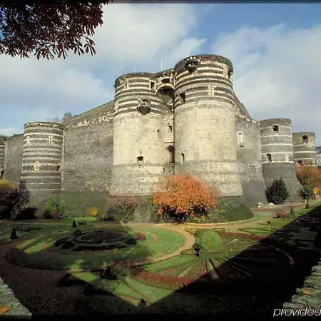 Mercure Centre De Congres Hotel