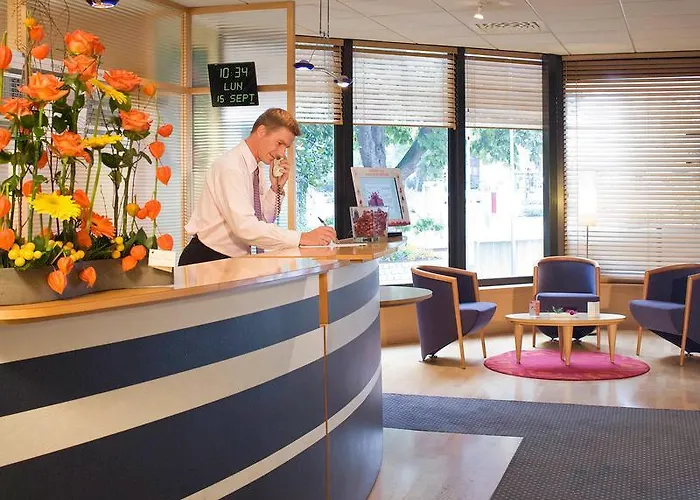 Mercure Centre De Congrès Hotel 4*