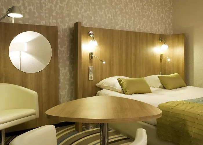 Mercure Centre De Congres Hotel 4*