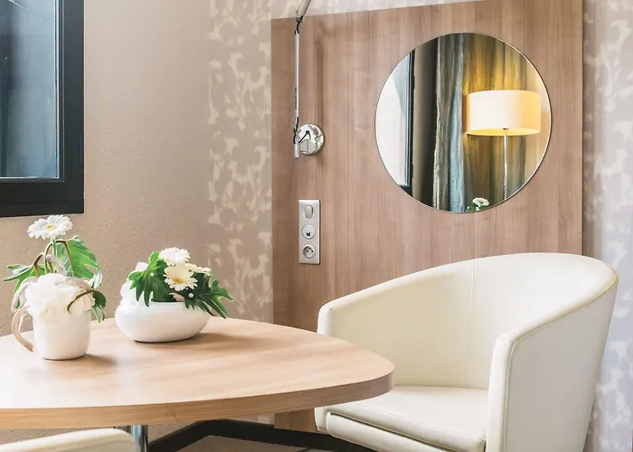 Mercure Centre De Congres 호텔