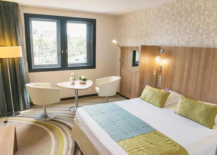 호텔 Mercure Centre De Congres 4*