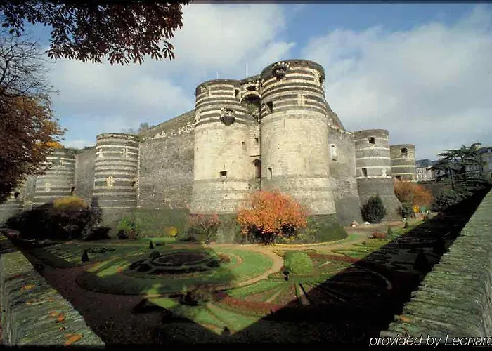 Mercure Centre De Congrès Hotel
